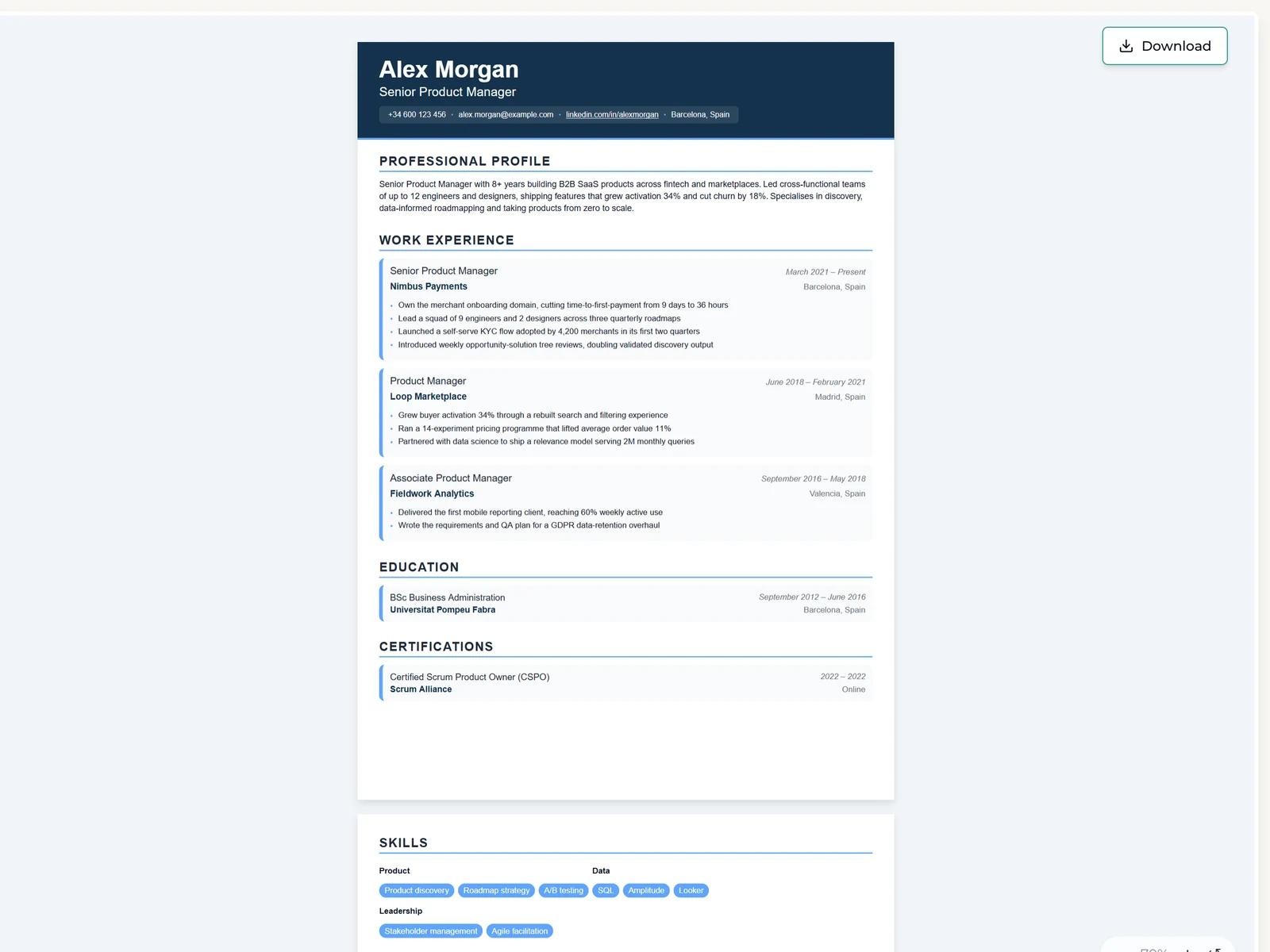Shared resume page with the download button available to the recruiter